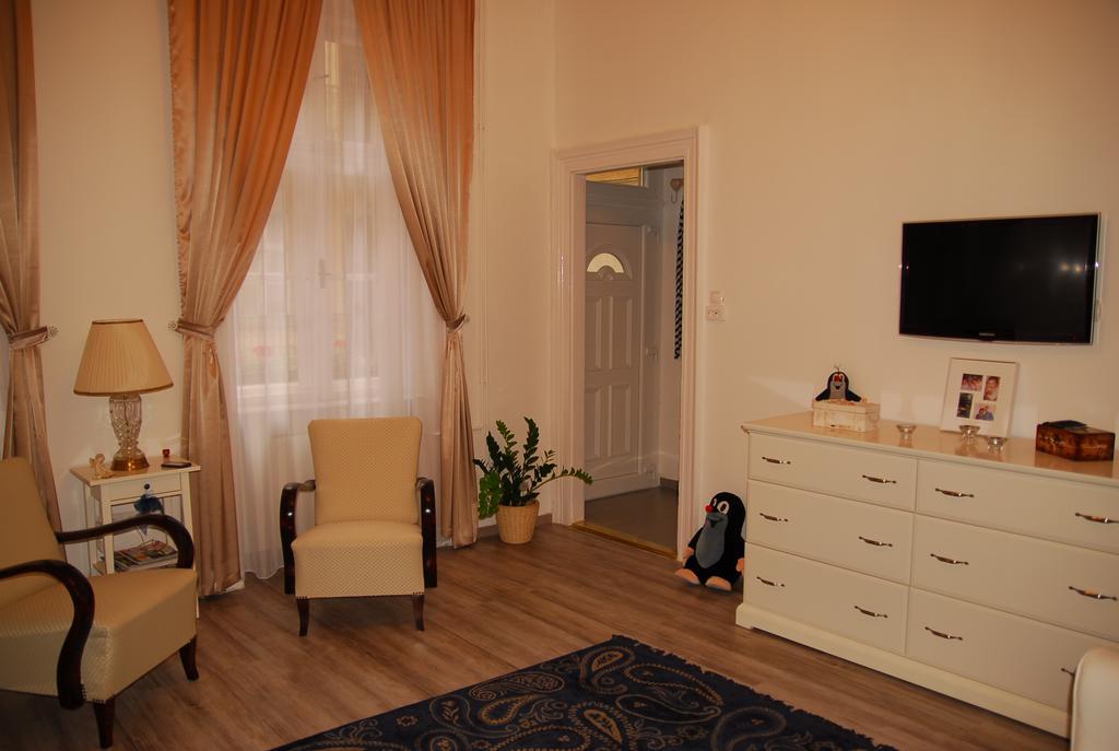Balazs Apartment - Oktogon Budapest Exterior foto